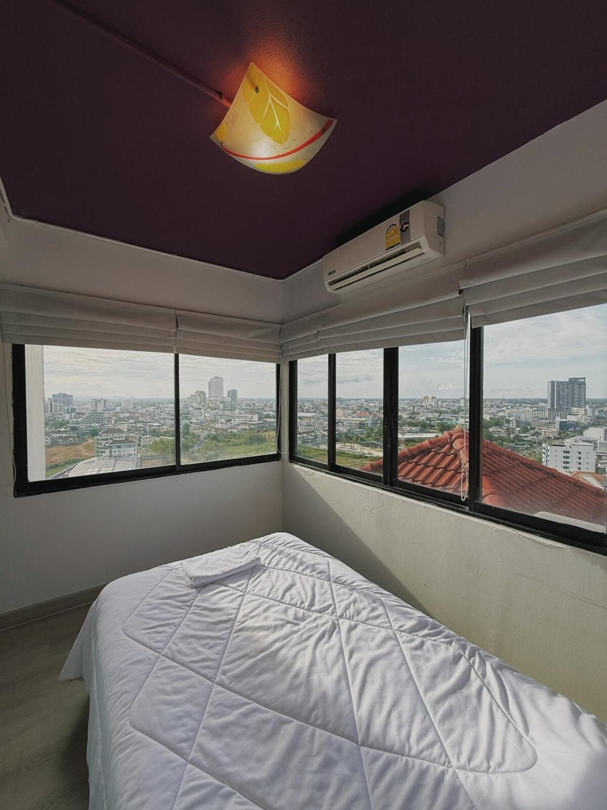 Blossom Family Suite Hat Yai Bagian luar foto