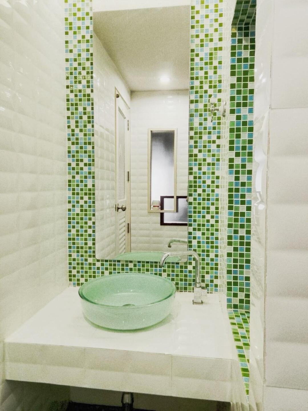 Blossom Family Suite Hat Yai Bagian luar foto